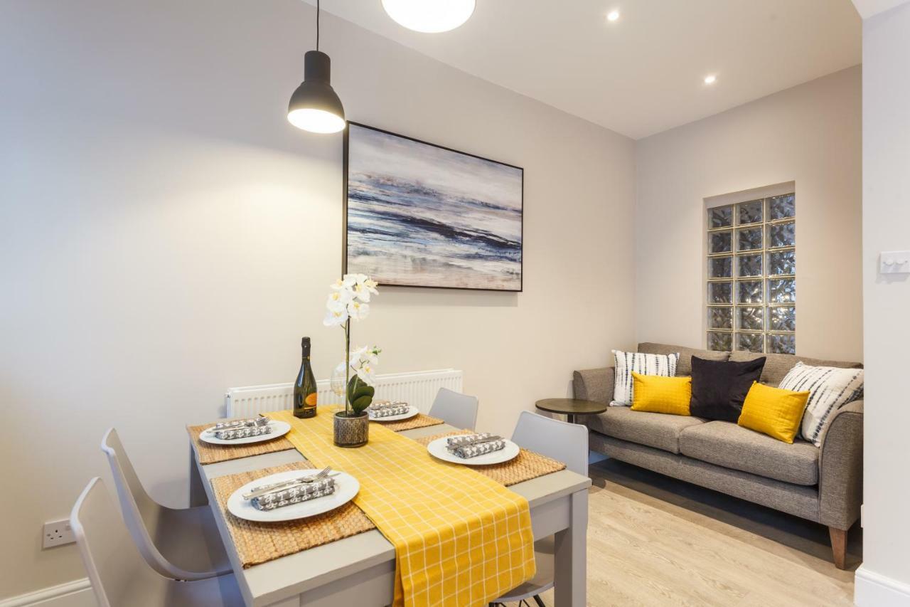 Stylish Town Centre House - 300Mbps, Parking & Sunny Decking Apartment Bournemouth Luaran gambar