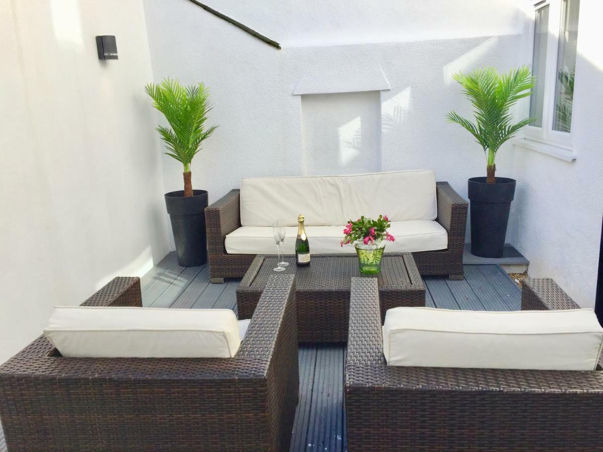Stylish Town Centre House - 300Mbps, Parking & Sunny Decking Apartment Bournemouth Luaran gambar