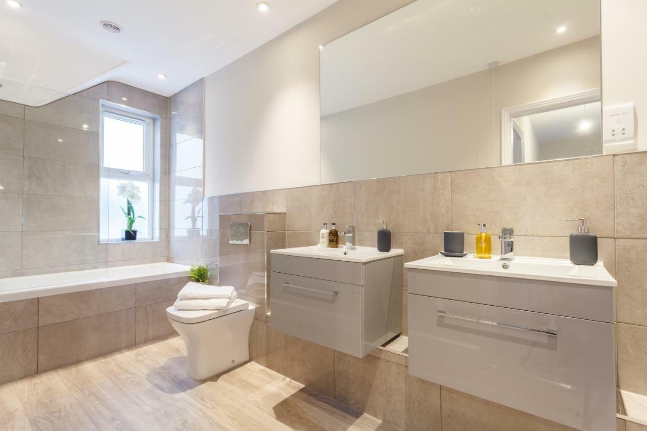Stylish Town Centre House - 300Mbps, Parking & Sunny Decking Apartment Bournemouth Luaran gambar
