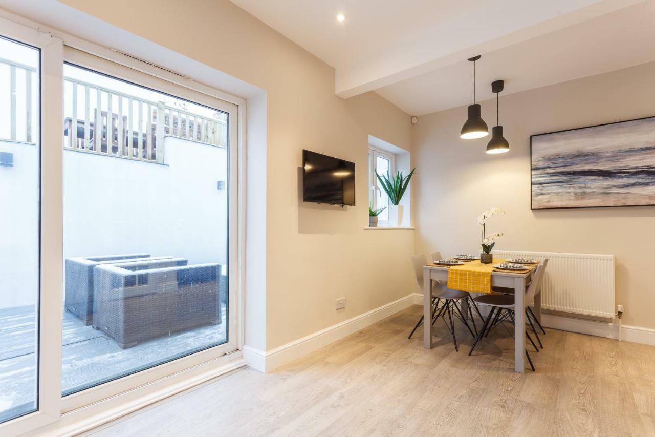 Stylish Town Centre House - 300Mbps, Parking & Sunny Decking Apartment Bournemouth Luaran gambar